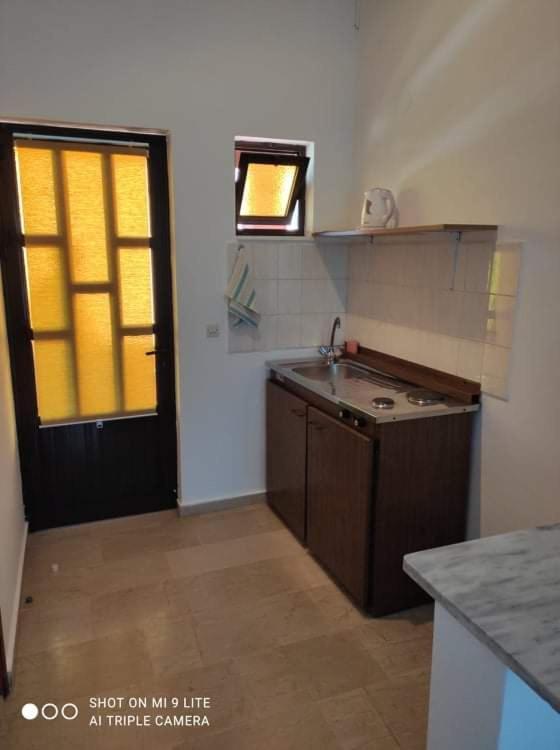 מסונגי Lina Studios חדר תמונה